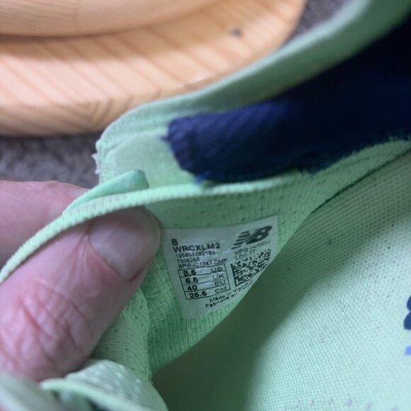 New Balance FuelCell Supercomp Trainer v2 Womens Size 8.5 Gym Running Shoes - Picture 7 of 8